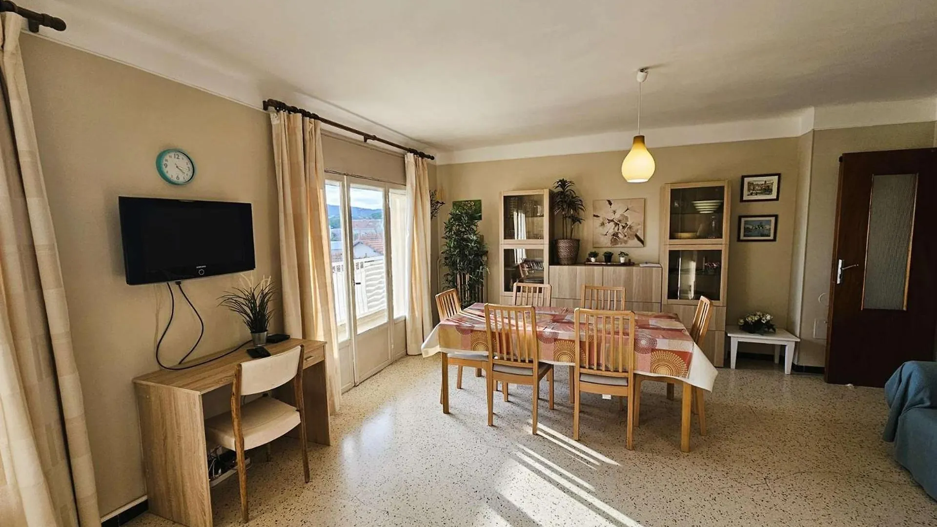 A 200 M De La Plage, Appartement 2 Chambres Avec Terrasse Vue Mer ! Parking Prive La Seyne-sur-Mer Frankrijk