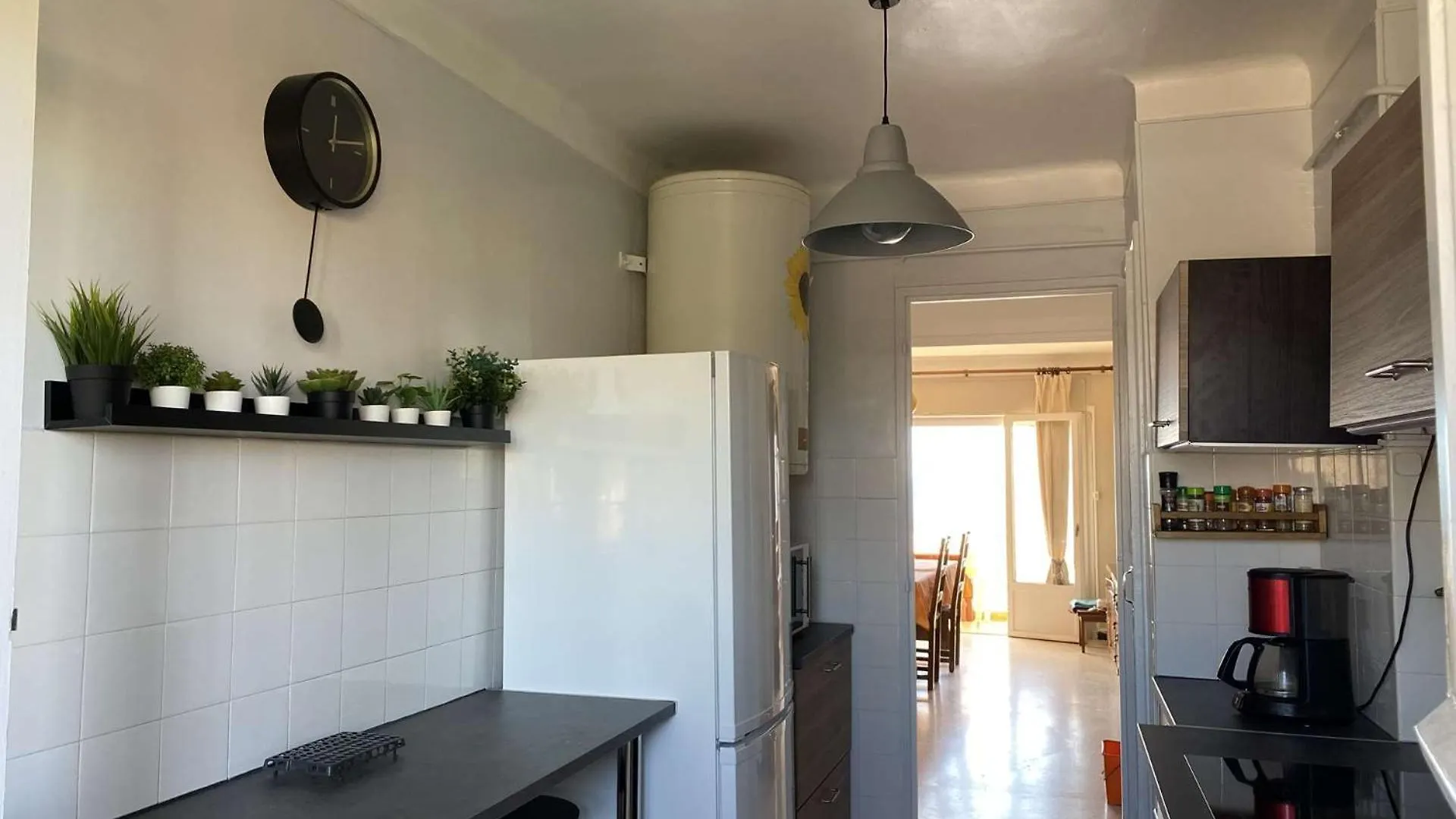 A 200 M De La Plage, Appartement 2 Chambres Avec Terrasse Vue Mer ! Parking Prive La Seyne-sur-Mer